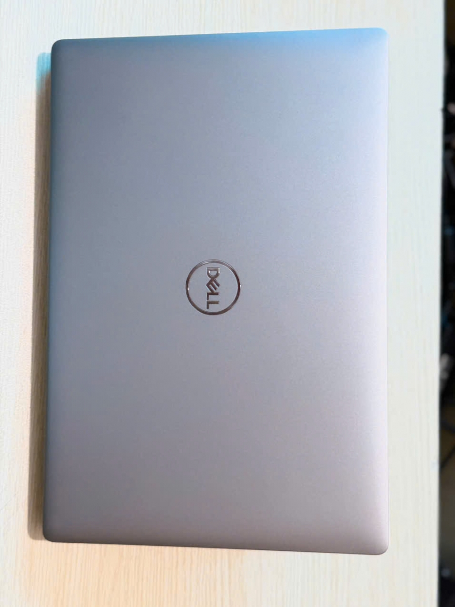 Có nên mua laptop Dell Latitude cũ?